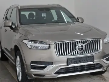 VOLVO XC90 T8 Inscription Expr. Navi 360Kam HUD 7Sitze