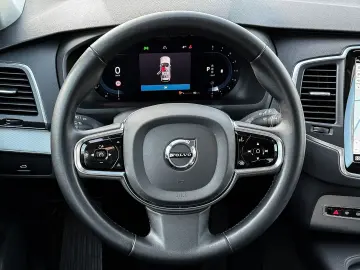 VOLVO XC90 Core AWD 7-Sitzer Digitales Cockpit Soundsy