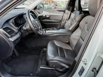 VOLVO XC90 Core AWD 7-Sitzer Digitales Cockpit Soundsy