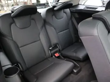 VOLVO XC90 T8 AWD Recharge Plus Bright NAVI PANO R-CAM