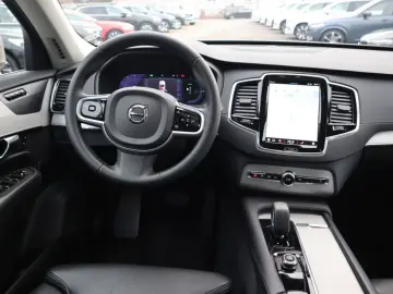 VOLVO XC90 T8 AWD Recharge Plus Bright NAVI PANO R-CAM
