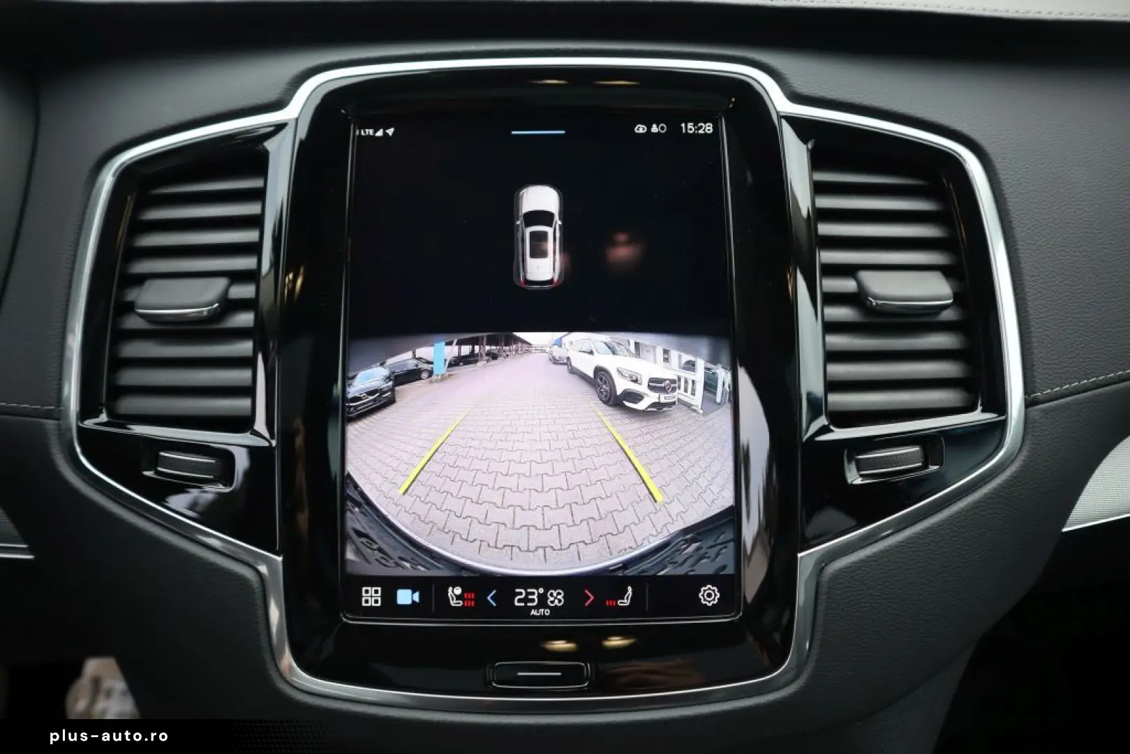 VOLVO XC90 T8 AWD Recharge Plus Bright NAVI PANO R-CAM