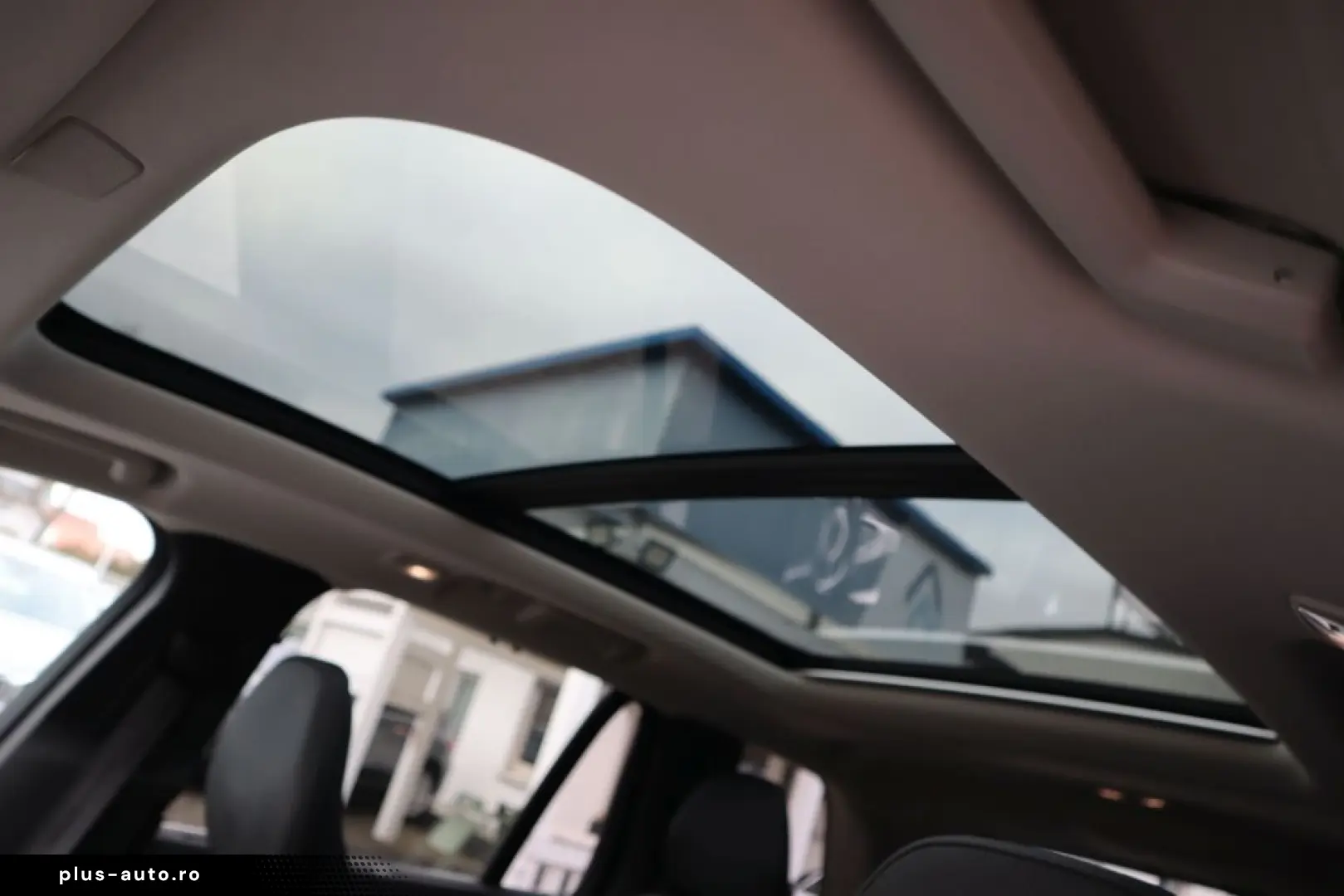 VOLVO XC90 T8 AWD Recharge Plus Bright NAVI PANO R-CAM