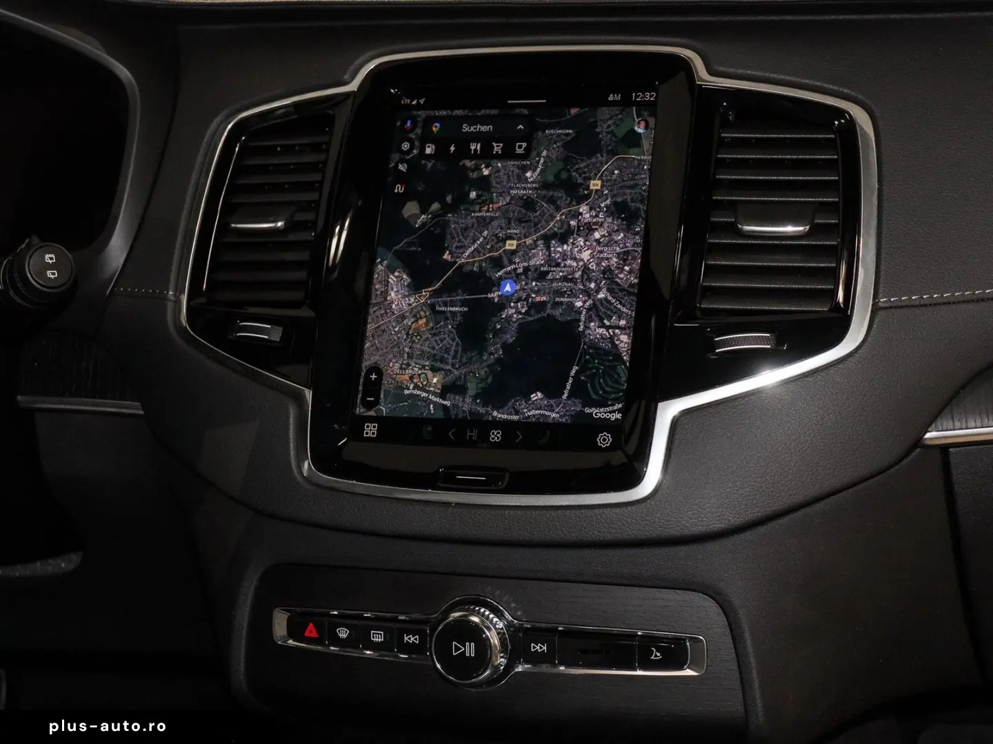 VOLVO XC90 T8 Plus Dark Recharge Plug-In Hybrid AWD