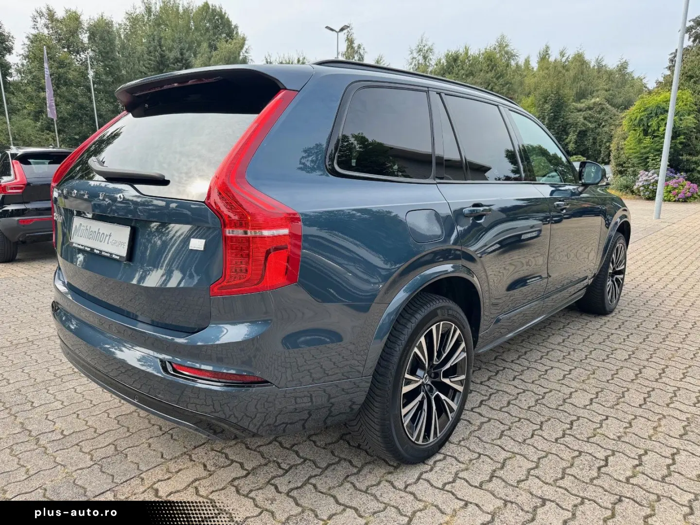 VOLVO XC90 T8 Recharge AWD PLUS DARK-7Sitzer-H K-Pano-