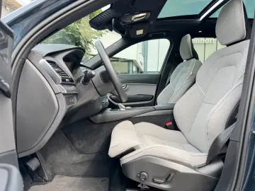 VOLVO XC90 T8 Recharge AWD PLUS DARK-7Sitzer-H K-Pano-