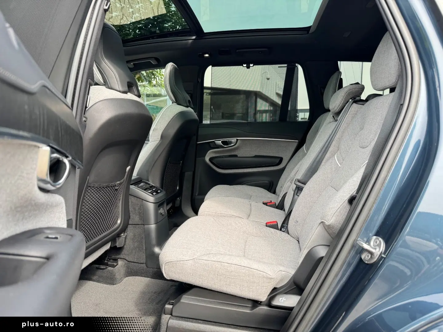 VOLVO XC90 T8 Recharge AWD PLUS DARK-7Sitzer-H K-Pano-