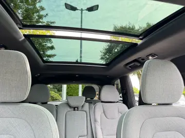 VOLVO XC90 T8 Recharge AWD PLUS DARK-7Sitzer-H K-Pano-