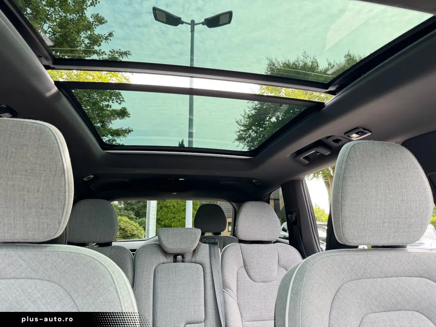 VOLVO XC90 T8 Recharge AWD PLUS DARK-7Sitzer-H K-Pano-