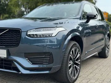 VOLVO XC90 T8 Recharge AWD PLUS DARK-7Sitzer-H K-Pano-