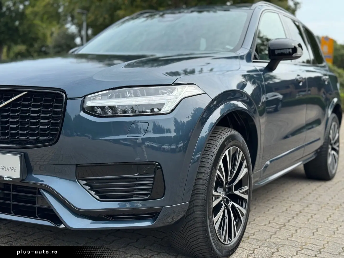 VOLVO XC90 T8 Recharge AWD PLUS DARK-7Sitzer-H K-Pano-