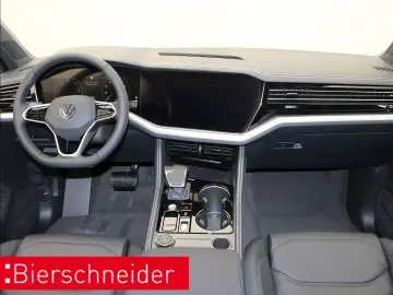 VW Touareg 3.0 TDI AHK LEDER KAMERA NAVI IQ-DRIVE 1