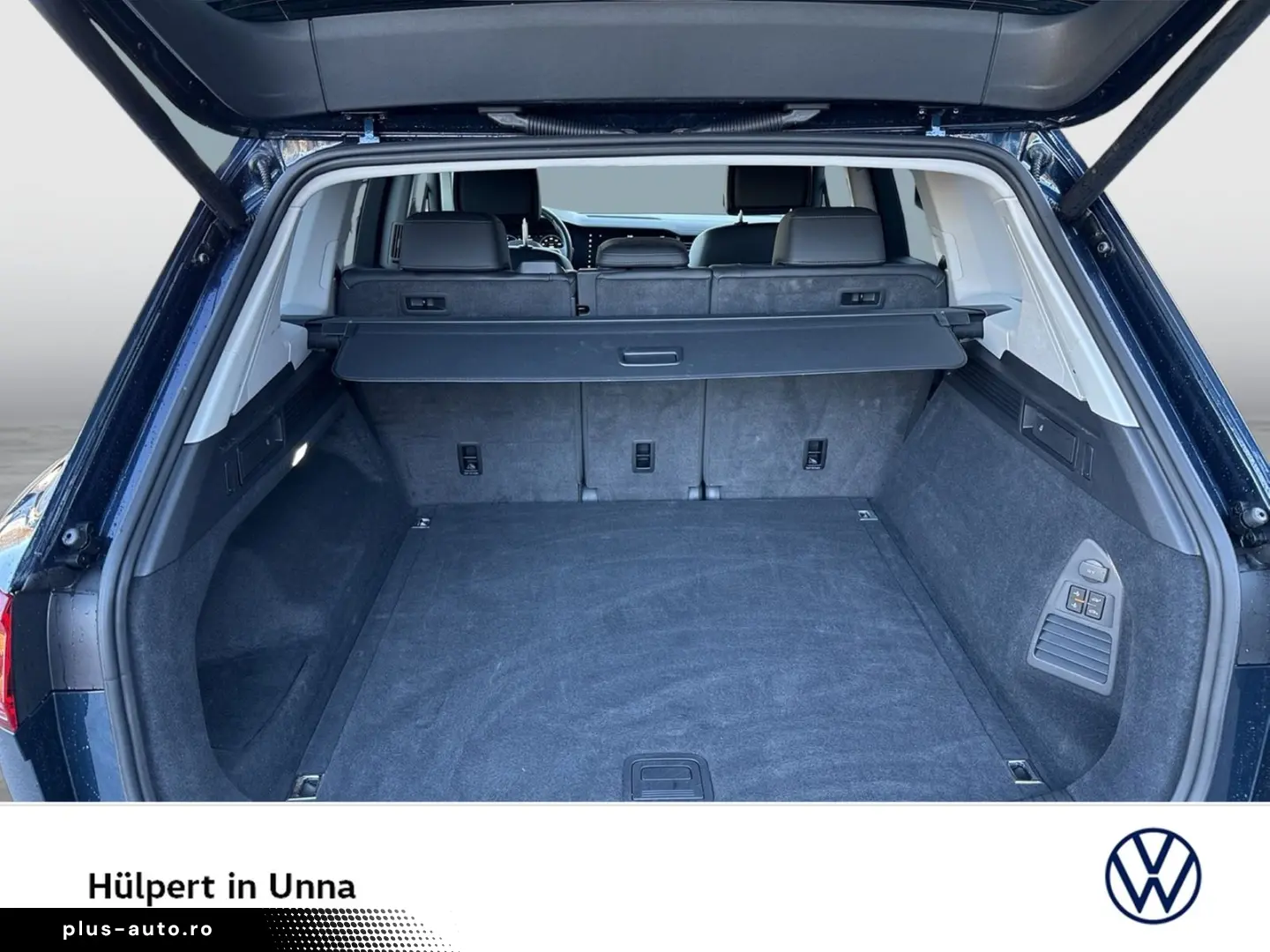 VW Touareg V6 AHK CAM ACC LM19 E-KLAPPE NAVI