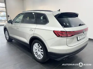VW Touareg 3.0 TDI 4M  AHK  LUFTFEDERUNG  CAM