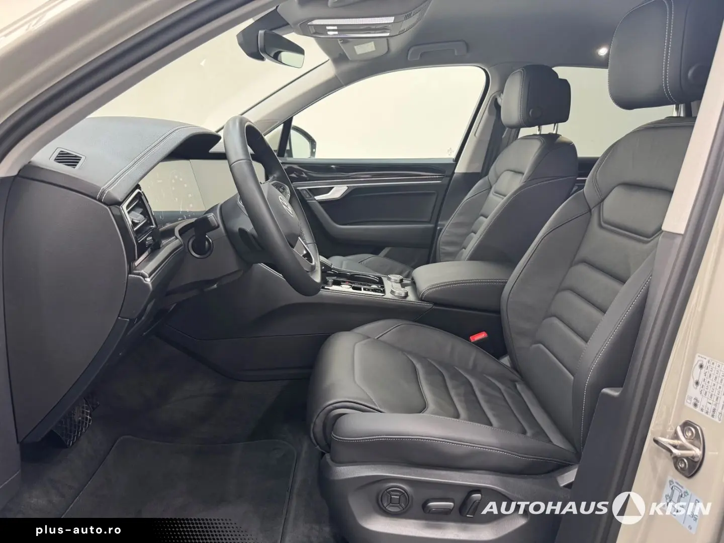 VW Touareg 3.0 TDI 4M  AHK  LUFTFEDERUNG  CAM