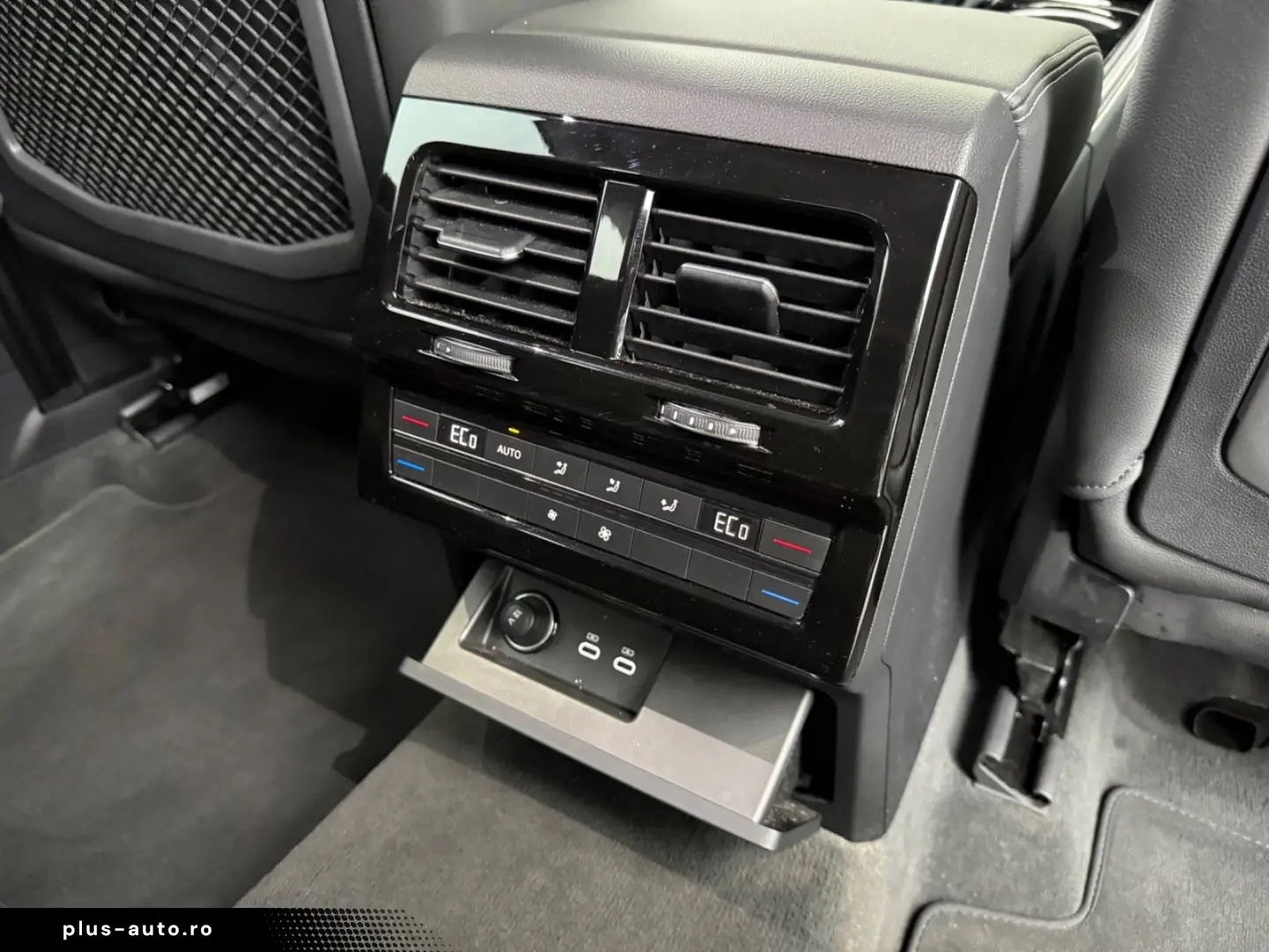 VW Touareg 3.0 TDI Elegance ACC Luftf. App-Con AHK