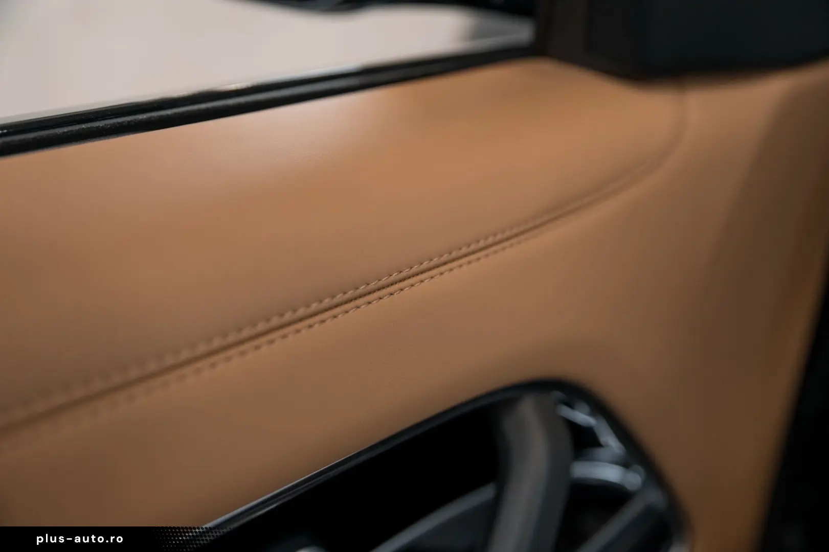 LAND ROVER Range Rover P460e SE 24MY