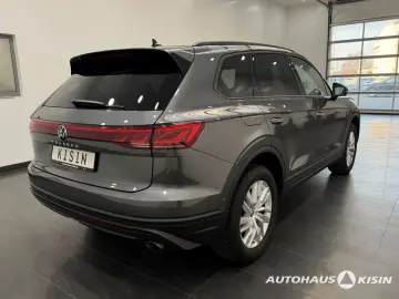 VW Touareg 3.0 TDI 4M  CAM  AHK  LUFTFEDERUNG
