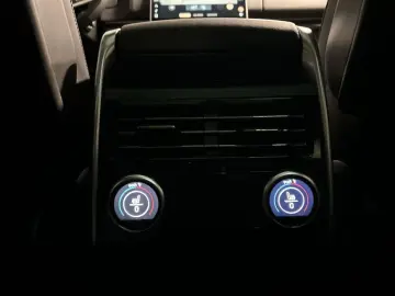 LAND ROVER Range Rover D350 HSE