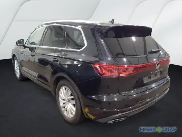 VW Touareg 3.0 TDI 4M Elegance AHK Luftf. Navi RüKa