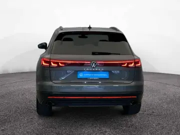 VW Touareg TDI tiptr. 4M  AHK LEDER LUFTF R-CAM NAV