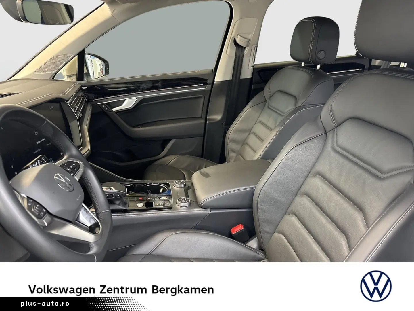 VW Touareg V6 AHK CAM ACC LM19 E-KLAPPE NAVI