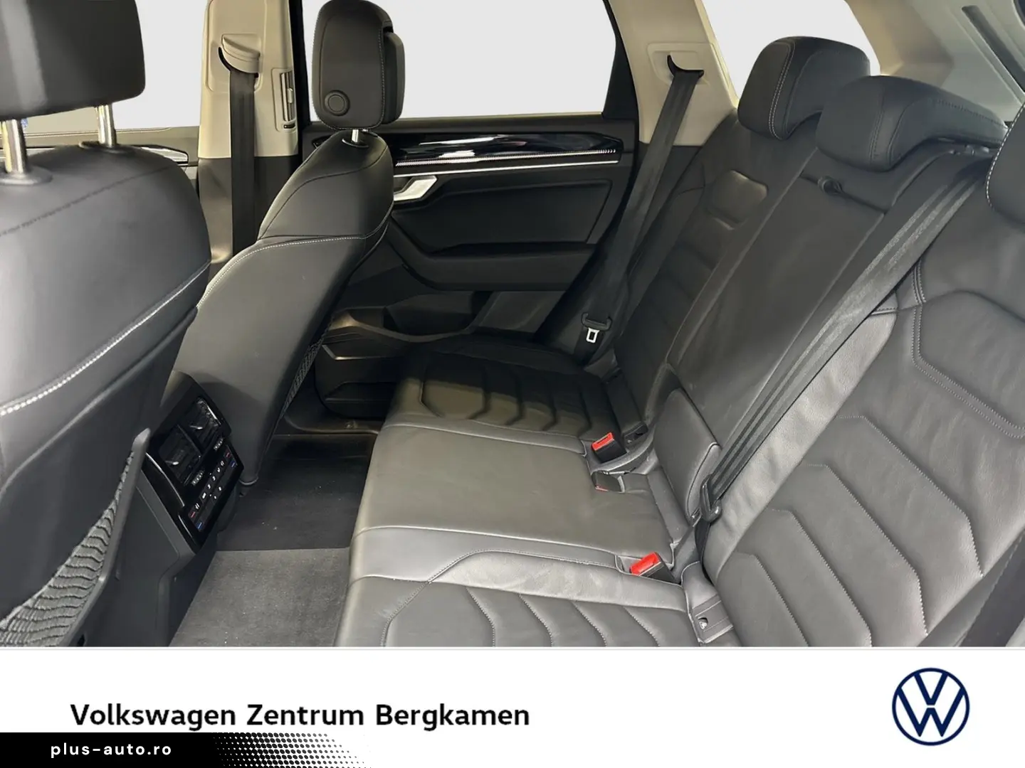 VW Touareg V6 AHK CAM ACC LM19 E-KLAPPE NAVI