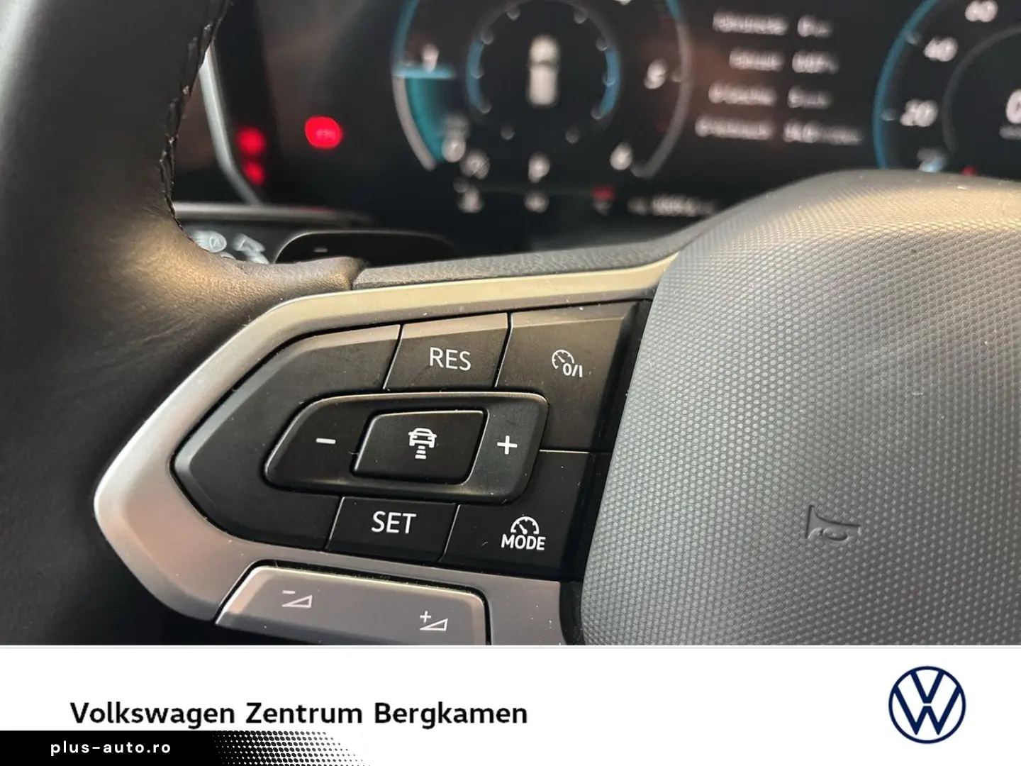 VW Touareg V6 AHK CAM ACC LM19 E-KLAPPE NAVI