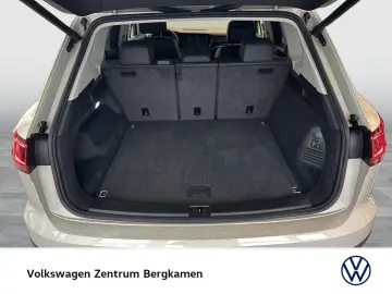 VW Touareg V6 AHK CAM ACC LM19 E-KLAPPE NAVI