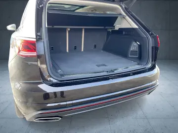 VW Touareg Elegance eHybrid 4M Autom. Leder Pano 21