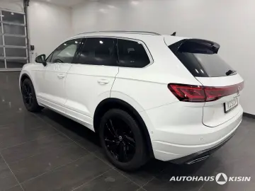 VW Touareg 3.0 TDI Elegance  Luftfed.  St.HZG  AHK