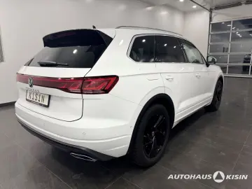 VW Touareg 3.0 TDI Elegance  Luftfed.  St.HZG  AHK