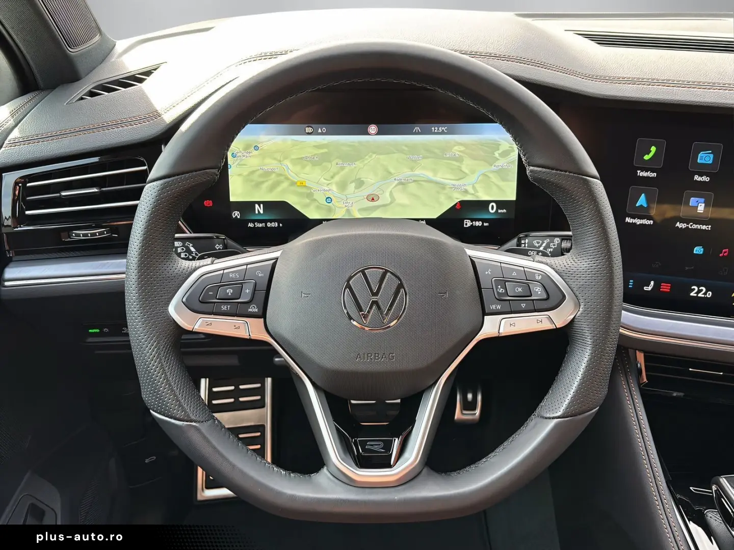 VW Touareg R-Line 3.0TDI  AHK LEDER KAMERA