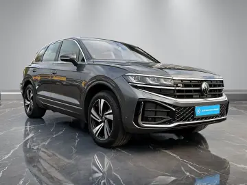 VW Touareg R-Line 3.0TDI  AHK LEDER KAMERA
