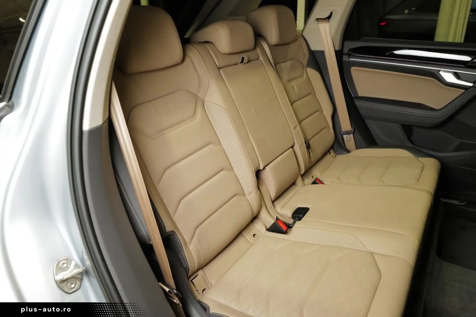 VW Touareg 3.0TDI Elegance Luft RKam AHK Pano