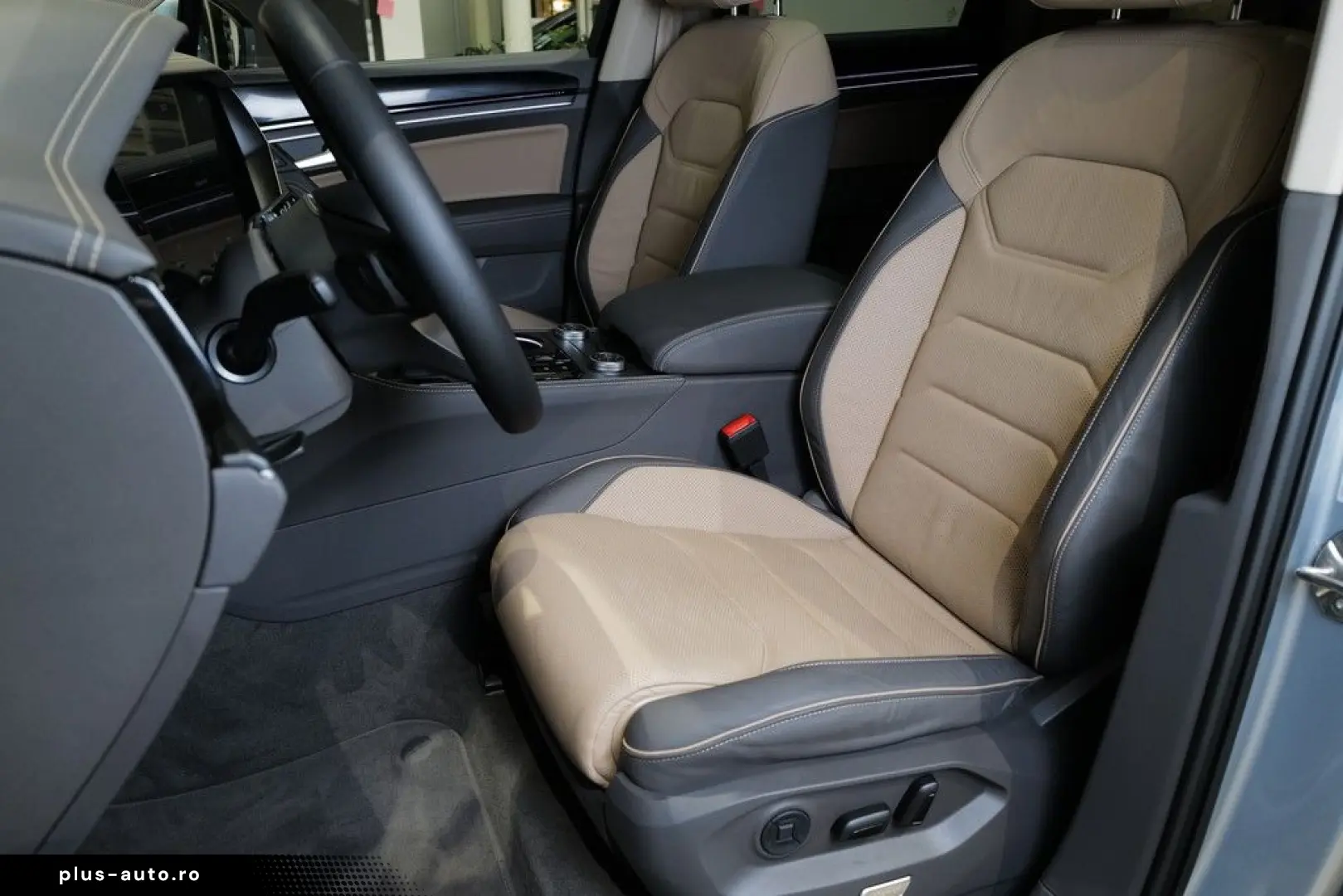 VW Touareg 3.0TDI Elegance Luft RKam AHK Pano