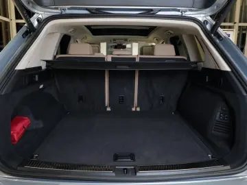 VW Touareg 3.0TDI Elegance Luft RKam AHK Pano