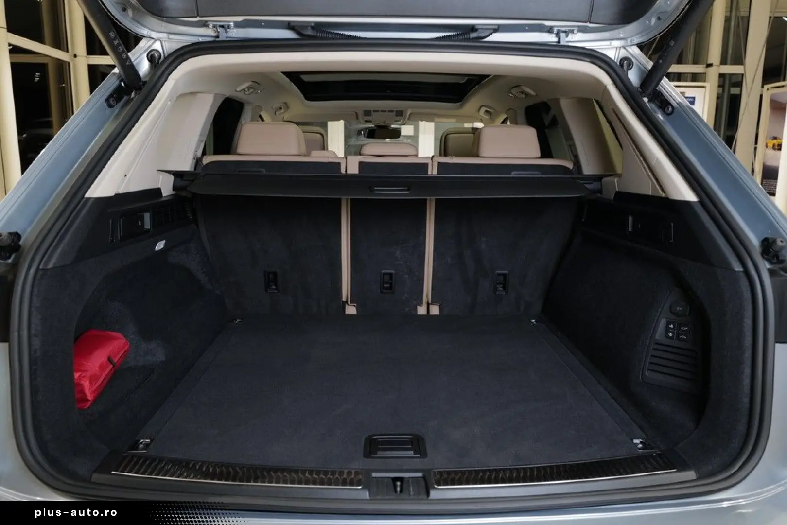 VW Touareg 3.0TDI Elegance Luft RKam AHK Pano