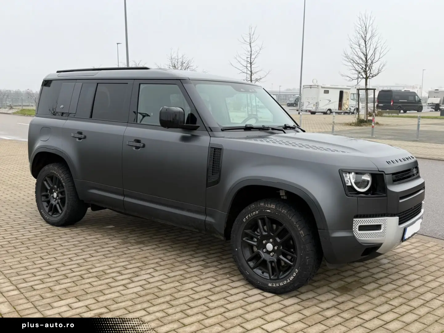 LAND ROVER Defender 110 S  AHK  Luftfahrwerk 360  Black P.