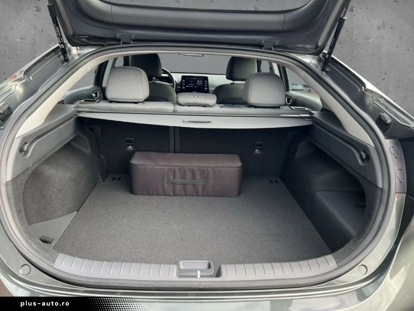 HYUNDAI IONIQ FL 1.6 GDi PHEV