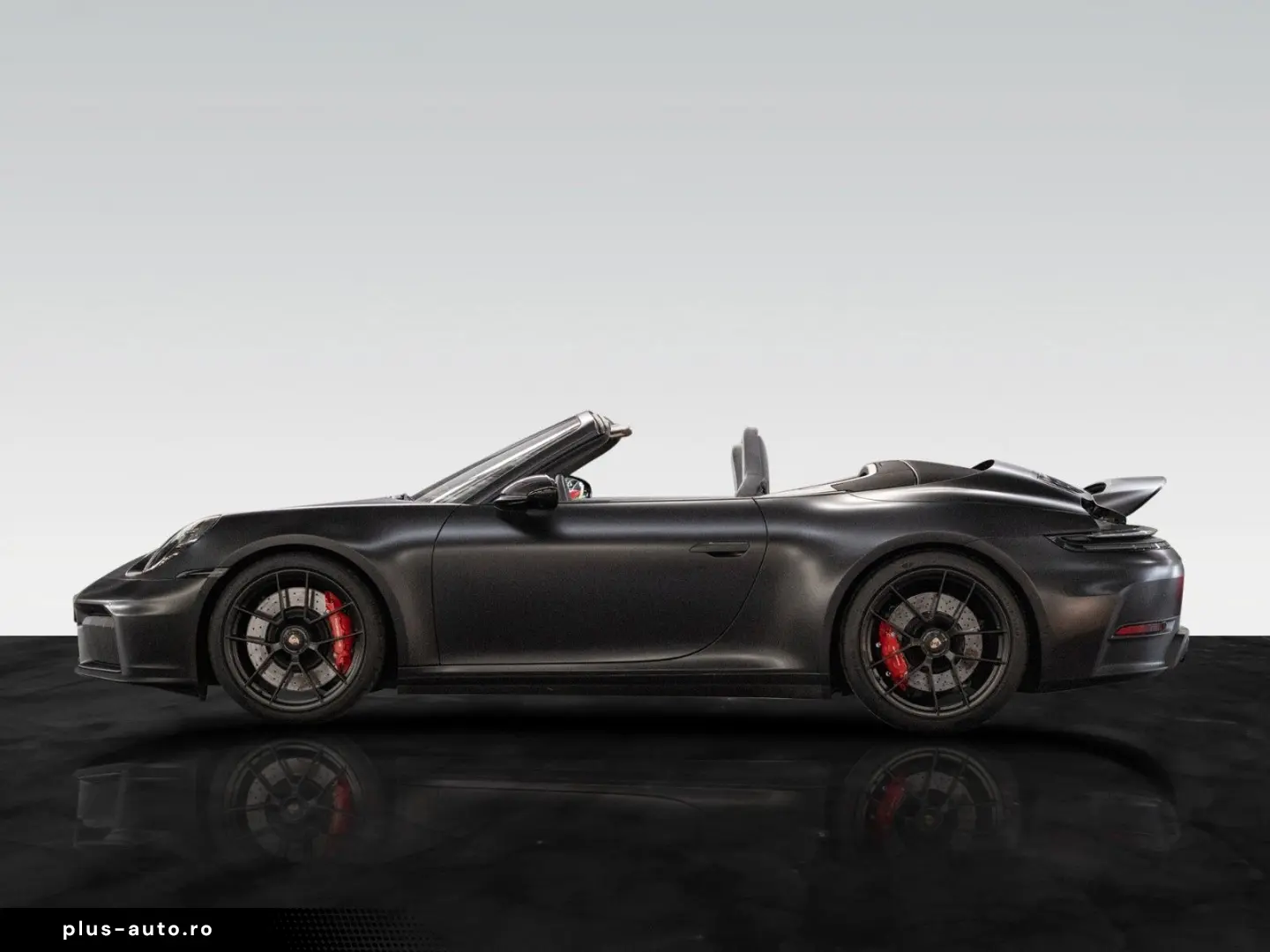 PORSCHE 911 Carrera GTS Cabrio   Matt PPF