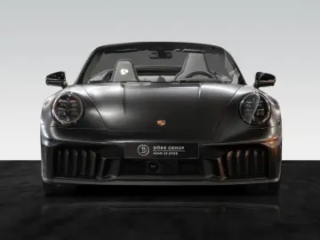 PORSCHE 911 Carrera GTS Cabrio   Matt PPF