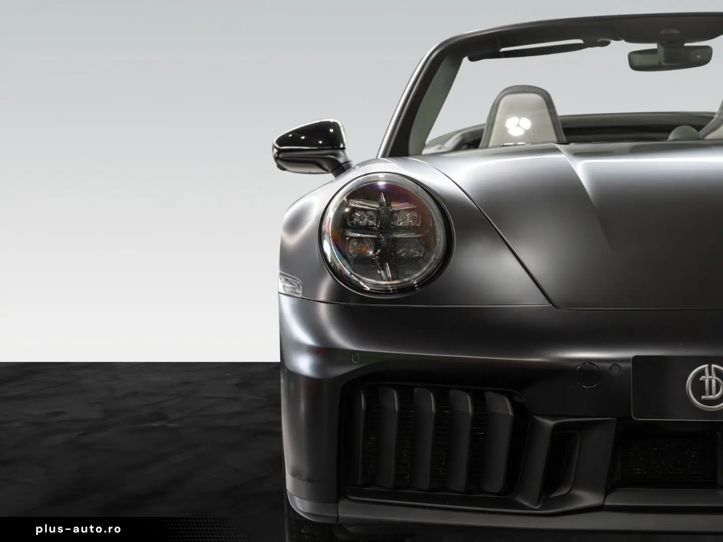 PORSCHE 911 Carrera GTS Cabrio   Matt PPF