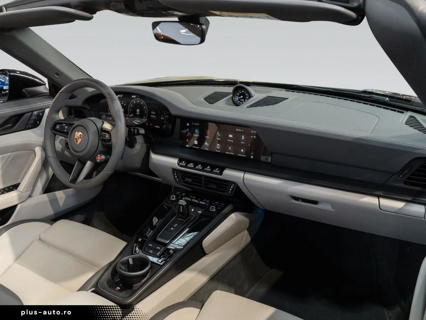 PORSCHE 911 Carrera GTS Cabrio   Matt PPF