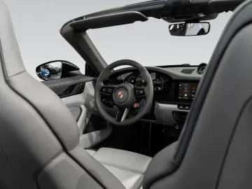 PORSCHE 911 Carrera GTS Cabrio   Matt PPF