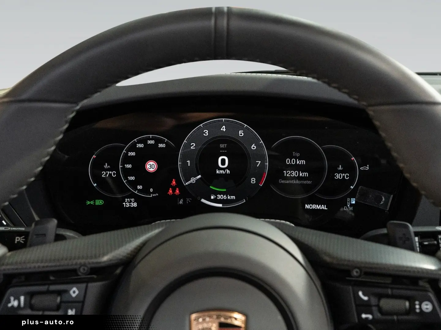 PORSCHE 911 Carrera GTS Cabrio   Matt PPF