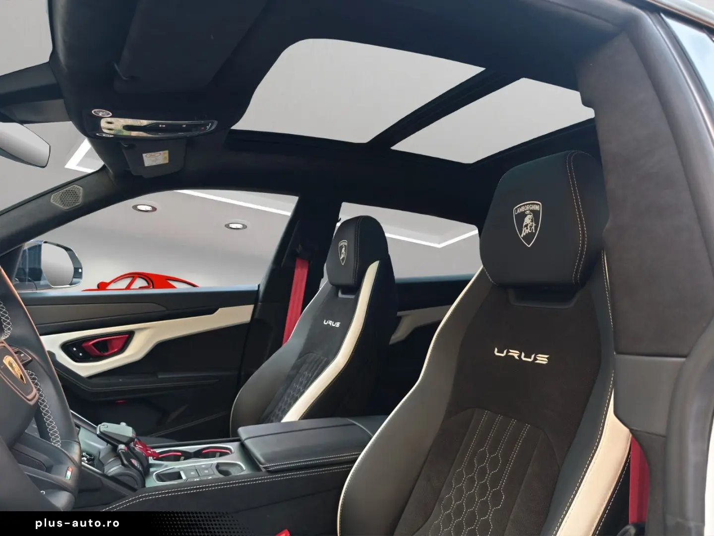 LAMBORGHINI URUS S  4.0 V8  AKRAPOVIC  PANO  MASSAGE  B&O