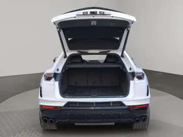 LAMBORGHINI URUS S  4.0 V8  AKRAPOVIC  PANO  MASSAGE  B&O