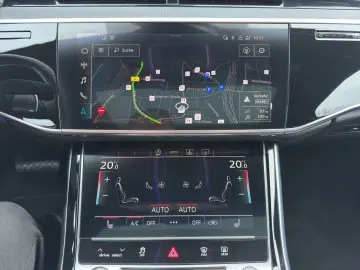AUDI A8 50 TDI quattro  S-LINE PANO B&O LUFT MATRIX