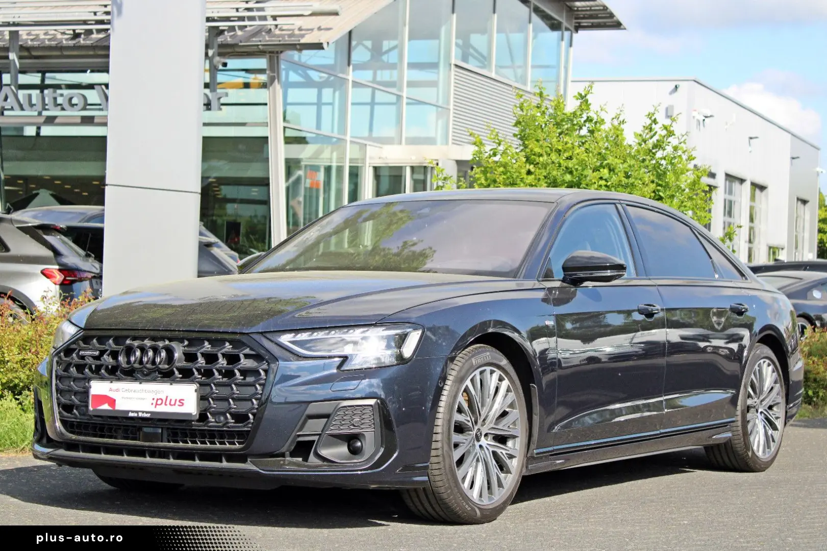 AUDI A8 Lang 55TFSI S LINE BLACK PANO HUD STHZG B&O